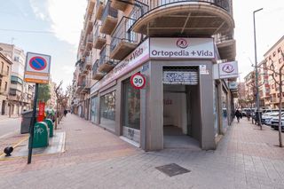Local Comercial a Calle Cartagena 87