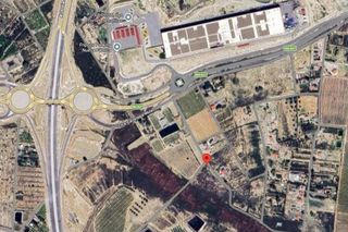 Propriété  Pública poligono. Terreno rústico de 2.424 m2 junto a la futura autovía del arco n