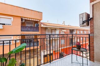 Flat  Calle calvario. Un piso para crecer, en pleno centro de santomera