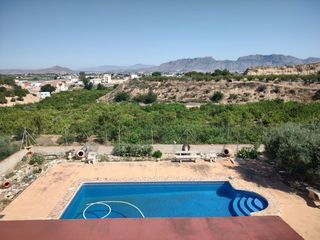 Xalet  Camino de garay. Chalet con piscina y más de 5.000 m2 de terreno junto a zeneta