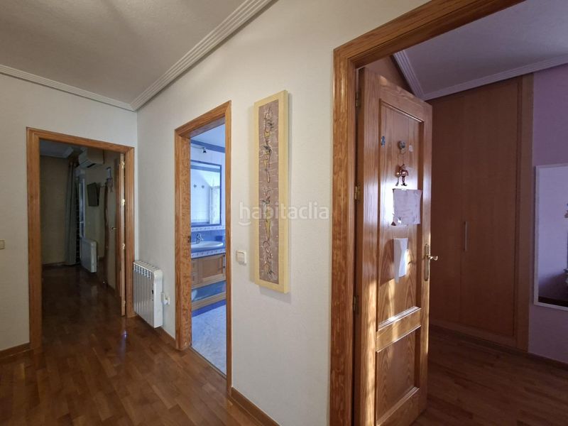 Foto aab63059-70bf-41ac-af2a-e4fc82a61369. Alquiler dúplex  de 230 m2 con terraza, barbacoa y chimenea en alquiler en Monteagudo en Murcia