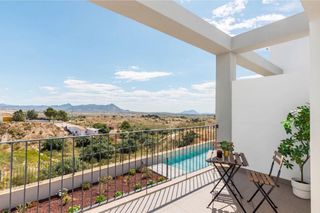 Appartamento  Carretera pinoso-los baños. Piso a estrenar con piscina, terraza y solárium privado frente a
