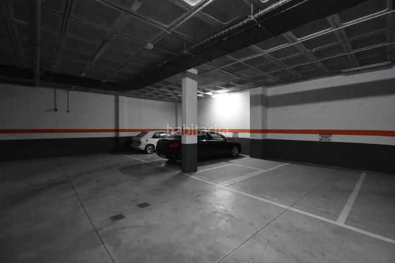 Foto 020ccd72-1e07-4d85-9cdf-00743899f716. Location parking moto dans calle poeta josé hierro 1 dans Pinto