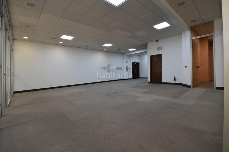 Foto 3e677b26-5560-4a83-8250-02ba03607115. Büro in calle poeta josé hierro 1 in San José-Buenos Aires Pinto