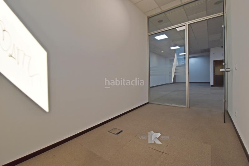 Foto 74c4ae37-07d6-40f6-84d4-215292f25600. Büro in calle poeta josé hierro 1 in San José-Buenos Aires Pinto