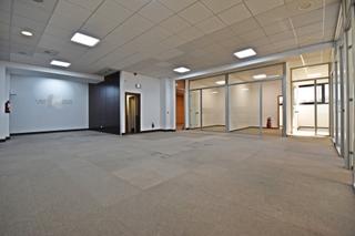 Office space in Calle poeta josé hierro 1