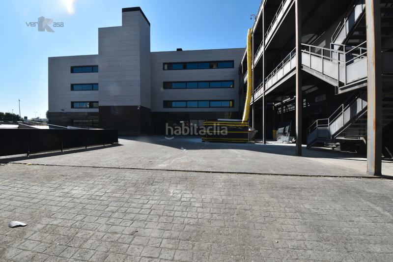 Foto 0f0b5f93-90f5-486d-988e-dd46eb076197. Local comercial en calle poeta josé hierro 1 en San José-Buenos Aires Pinto