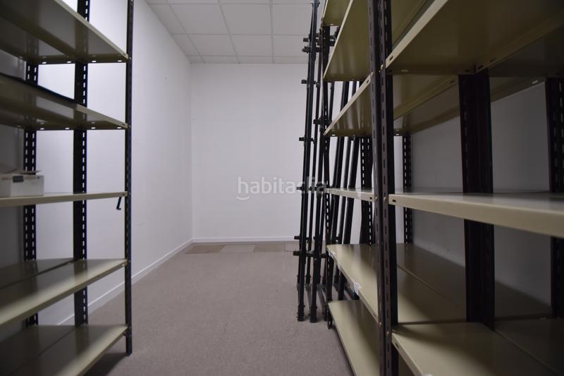 Foto be60a123-69bd-4b7c-9959-b7e132755d8f. Local comercial en calle poeta josé hierro 1 en San José-Buenos Aires Pinto