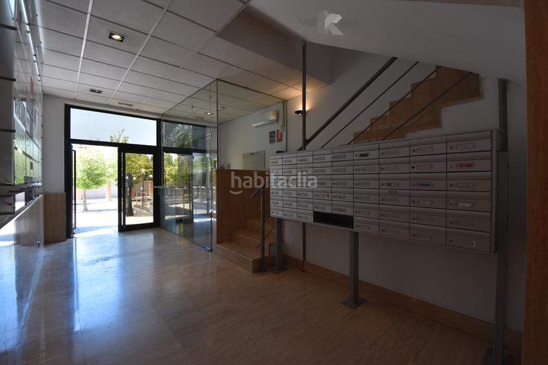 Foto 93af7fd1-c713-4c29-bf70-6003419e7db5. Locale commerciale in calle poeta josé hierro 1 in Pinto