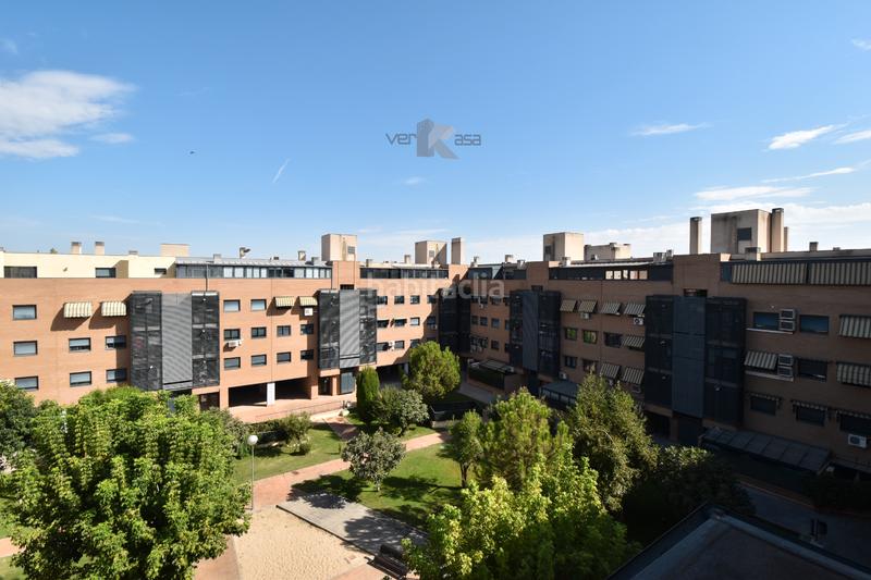 Foto 5ff2047c-2b10-4d59-b121-48e24545df8c. Àtic amb aparcament piscina a puerta Pinto-valparaíso Pinto