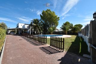 Chalet en Colmenar de Oreja