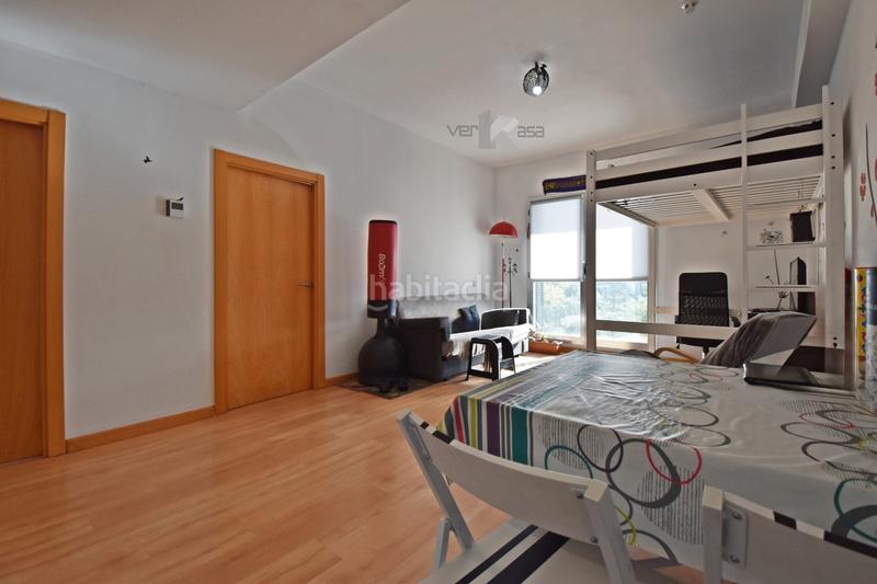 Foto 0482fc02-7584-4e2a-ba53-8d4bfb24bf86. Loft dans calle zeus 6 dans Restón I-Restón II Valdemoro