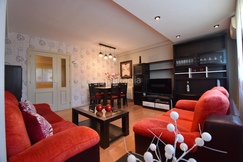 Foto 703a9671-5085-4123-87cd-531a6783179f. Etagenwohnung mit heizung pool in puerta Pinto-valparaíso Pinto