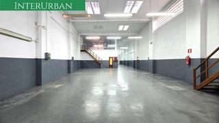 Lloguer Local Comercial a Casco Antiguo. Local comercial en alquiler en llíria  555 m con posibilidad de