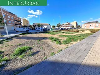 Residential Plot in Parque de la Bombilla. Parcela urbana de 113 m2 en el centro de lliria construye tu fut