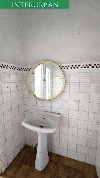 Foto 5dad5dd4-187d-4d39-bc19-00d1d5309f51. Alquiler nave industrial  de 2.500 m en lliria con acceso camiones, oficinas y zona de carga en Llíria