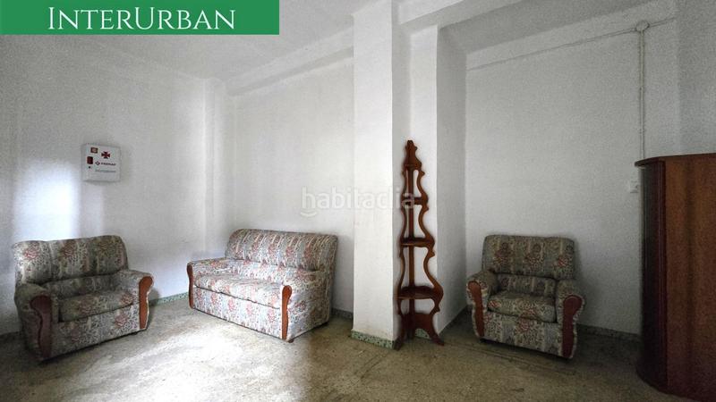 Foto 6cb9d1c3-6be4-4a27-aa8c-d15104f117a2. Alquiler nave industrial  de 2.500 m en lliria con acceso camiones, oficinas y zona de carga en Llíria
