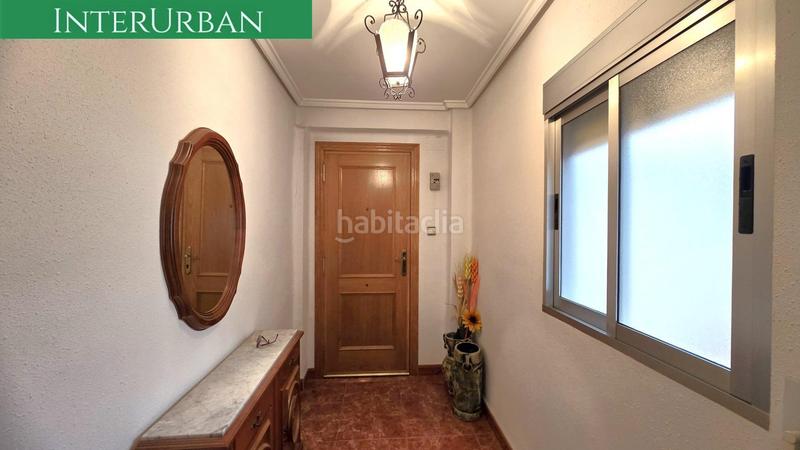 Foto b8ec1df2-e938-4cc8-b5e7-4ac0993b799a. Etagenwohnung in Parque de la Bombilla Llíria