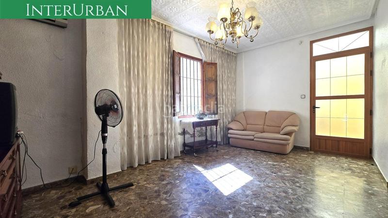 Foto f8d6622c-a90f-4fda-80d9-f542e364051b. Casa exclusiva casa de pueblo con encanto , terrazas, paellero y garaje en Benaguasil