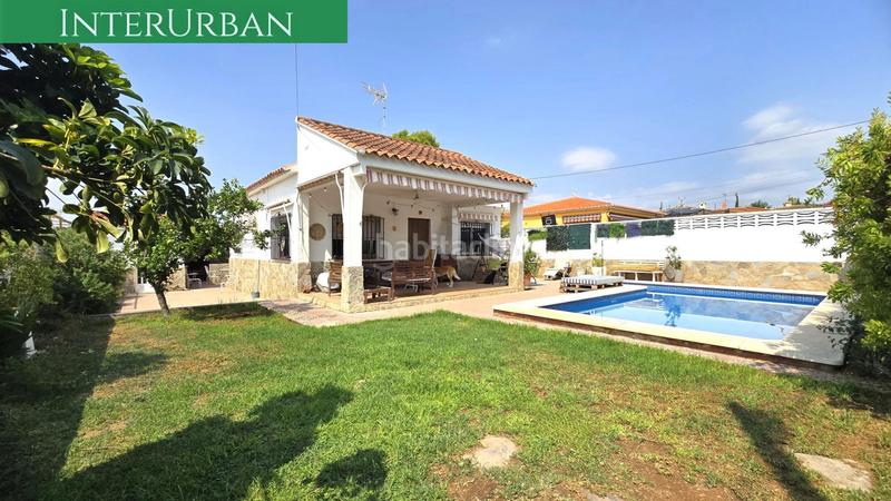 Foto 6d96d252-02bb-439e-943c-13ddf0f4b34a. Chalet un paraíso exclusivo chalet con piscina y paellero a 25 min de valencia en Llíria