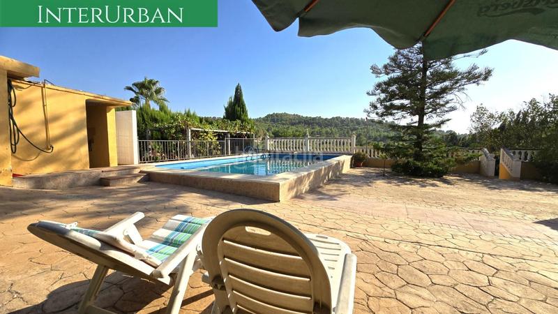 Foto 81163c5b-3d4a-40e3-8905-7723d9010019. Chalet exclusiva chalet con 3 habitaciones, piscina privada y vistas panorámicas en Llíria