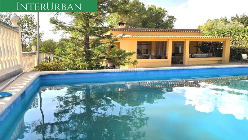 Foto d31f63cf-8f45-4873-b4f3-f9ecec06c35e. Chalet exclusiva chalet con 3 habitaciones, piscina privada y vistas panorámicas en Llíria