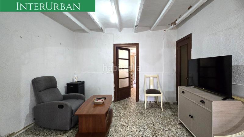 Foto 90d09597-94fc-4bf5-94f2-691a04346cc2. Casa amb aparcament a Gátova