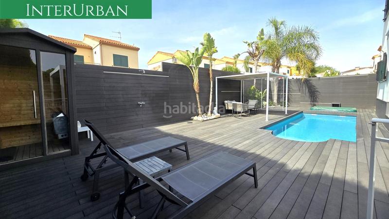 Foto 09c207e8-96d3-4e75-99e9-f7ad4851486b. Chalet con riscaldamento parcheggio piscina in Urbanizaciones Llíria