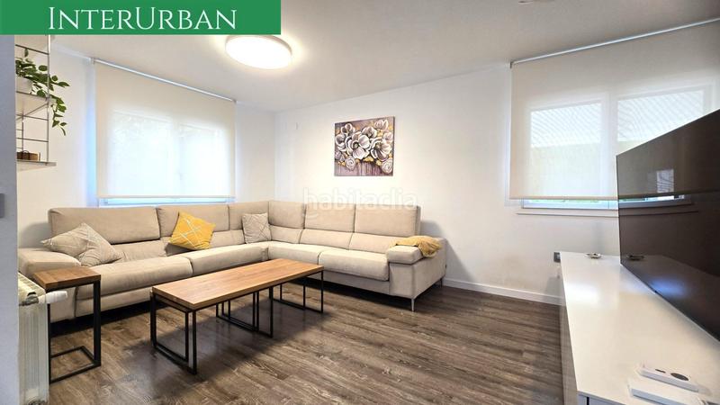 Foto 2977a124-8853-43b6-93a3-74904836d178. Chalet con riscaldamento parcheggio piscina in Urbanizaciones Llíria