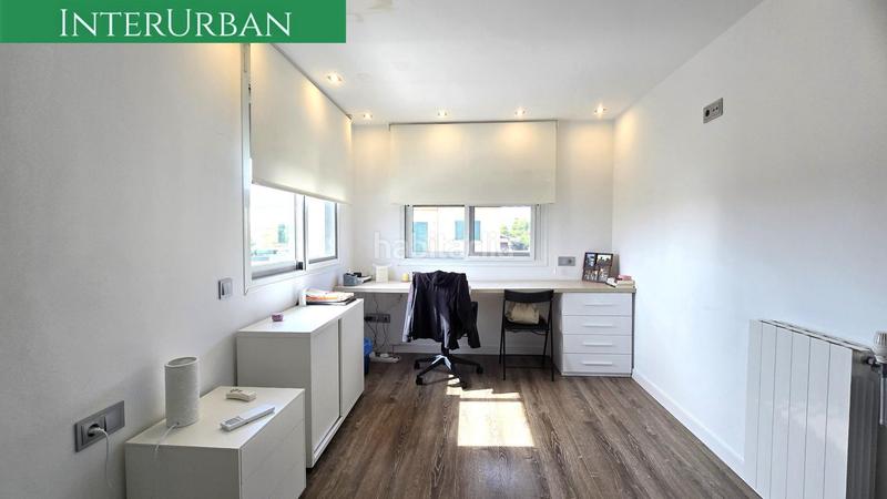 Foto 2e915d85-6da2-42ae-866b-439b659d2b57. Chalet con riscaldamento parcheggio piscina in Urbanizaciones Llíria