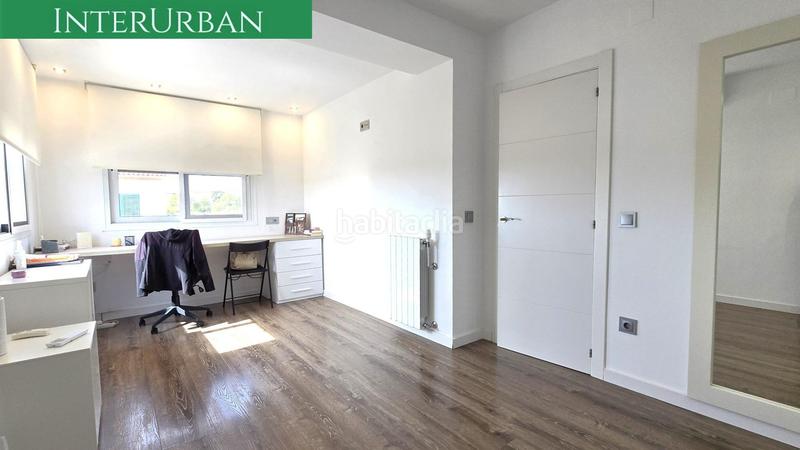 Foto 6ceacdc0-b06b-4d77-9e71-89043e149b42. Chalet con riscaldamento parcheggio piscina in Urbanizaciones Llíria