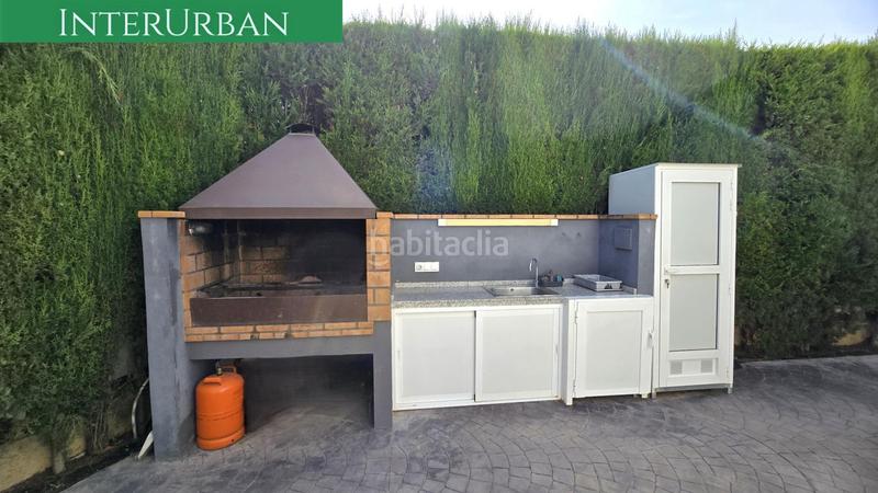 Foto 6deb8796-61a9-4eed-96e7-fc917c489a8e. Chalet con riscaldamento parcheggio piscina in Urbanizaciones Llíria