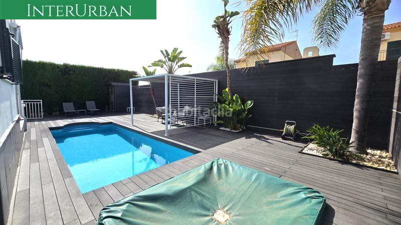 Foto 767ebab4-7df0-4ecb-adcc-b84df69a8495. Chalet con riscaldamento parcheggio piscina in Urbanizaciones Llíria