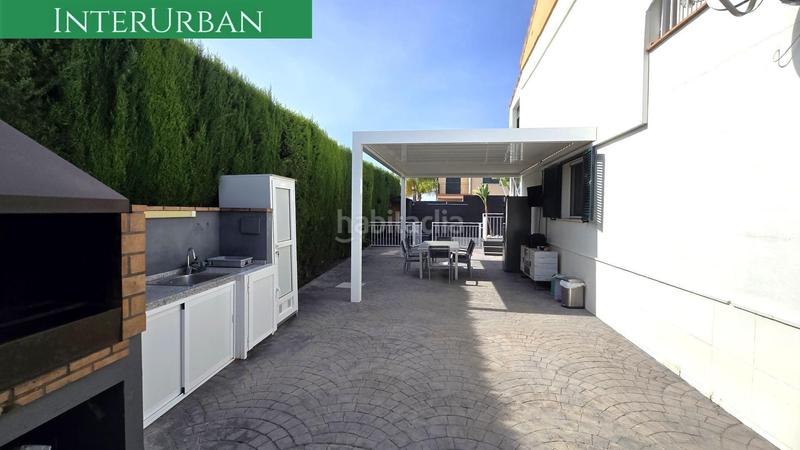 Foto 80b96f03-9547-470a-81db-4e4e5732c53a. Chalet con riscaldamento parcheggio piscina in Urbanizaciones Llíria