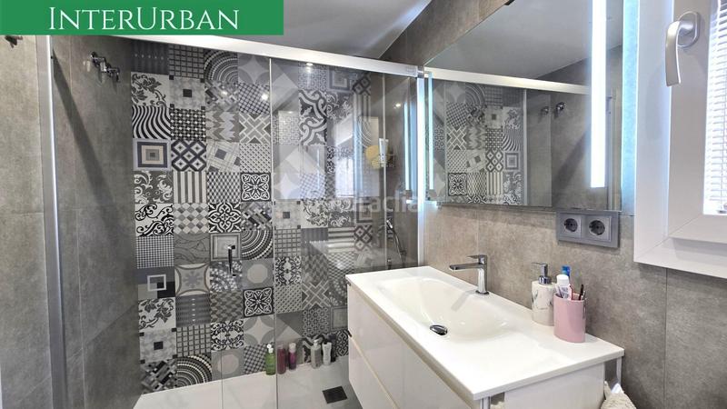 Foto a221aefc-7e07-4210-aa4f-71b8484b1b09. Chalet con riscaldamento parcheggio piscina in Urbanizaciones Llíria