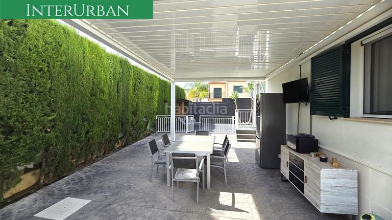 Foto a8c7deb9-4100-4eec-b483-4d1422f4d5e6. Chalet con riscaldamento parcheggio piscina in Urbanizaciones Llíria