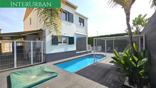 Xalet en Urbanizaciones. En exclusiva con interurban chalet moderno en llíria con piscina Xalet en Urbanizaciones. En exclusiva con interurban chalet moderno en llíria con piscina