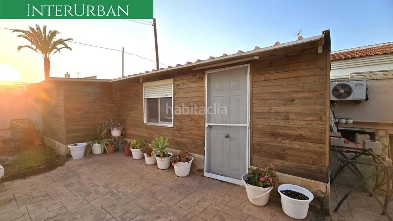 Foto b083f7ce-fc27-4396-aecd-e7904d5be175. Xalet amb aparcament piscina a Urbanizaciones Llíria