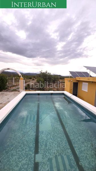 Foto 81508c34-fb4c-4494-bc41-200550f0d96f. Chalet avec parking piscine dans Casinos