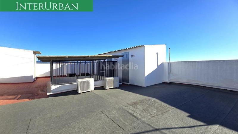 Foto a7aa859c-cfba-41b3-a057-d77df0ad92a7. Penthouse in Parque de la Bombilla Llíria