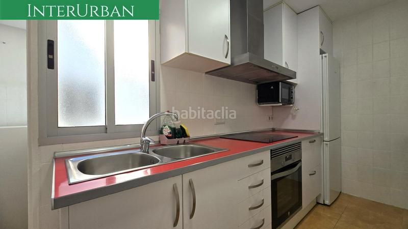 Foto f90dea9f-b5d4-4c64-ad64-13a9b1d3de98. Penthouse in Parque de la Bombilla Llíria