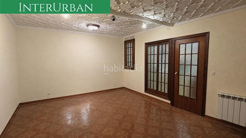 Foto 0d876313-e4c8-4851-9fe3-66f4aedfdd3a. Casa amb aparcament a Santa Bárbara Llíria
