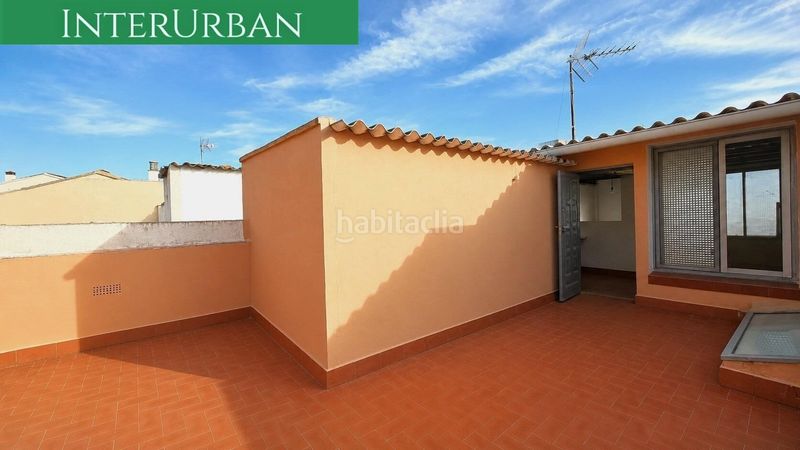 Foto 1054b98c-404b-4ecf-9728-2e7781c34989. Casa amb aparcament a Santa Bárbara Llíria