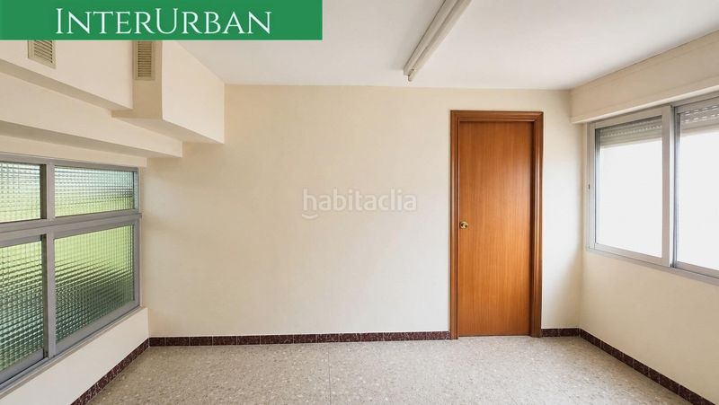 Foto d83f0be3-d99c-426c-844a-089e1b7879d6. Casa amb aparcament a Santa Bárbara Llíria