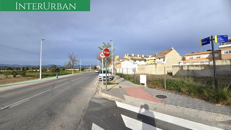 Foto 13839573-6607-40e3-9c6d-b51e5fdf1f45. Terreno residencial más espacio para acertar parcela nº 2 en censals lliria, donde el proyecto mejora en Llíria