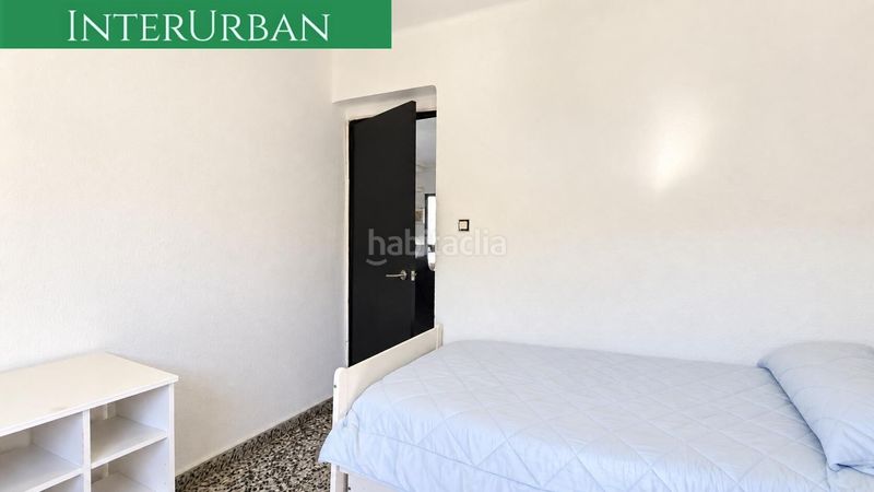 Foto 229d7573-2739-4208-aac9-e5a908a95bbb. Chalet  con piscina en parcela de 1.660 m2 en Vilamarxant