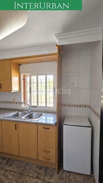 Foto 5ce99887-ed2a-4dd3-8663-dcee9cf0a5c6. Chalet  con piscina en parcela de 1.660 m2 en Vilamarxant