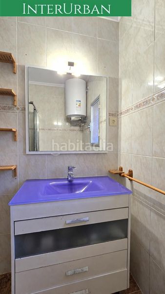 Foto b416fa16-7d03-4992-bdde-3990e0ff4a38. Chalet  con piscina en parcela de 1.660 m2 en Vilamarxant