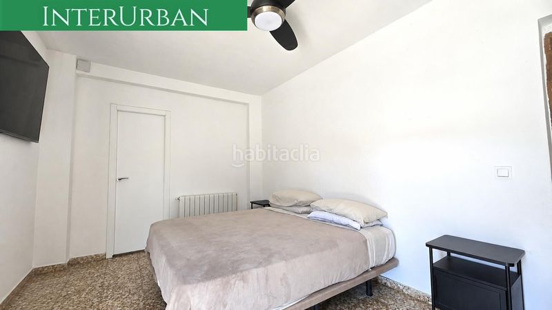Foto ecd50512-9fb8-481f-944c-30d85e3d69dc. Chalet  con piscina en parcela de 1.660 m2 en Vilamarxant