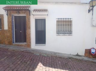 Casa in Marines. Oportunidad  una pequeña casa, un gran refugio en plena serra ca
